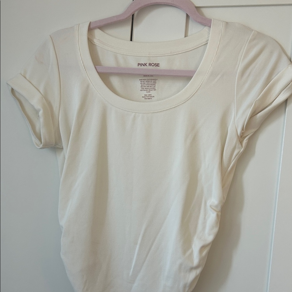 Pink Rose Off-White Short Sleeve Top